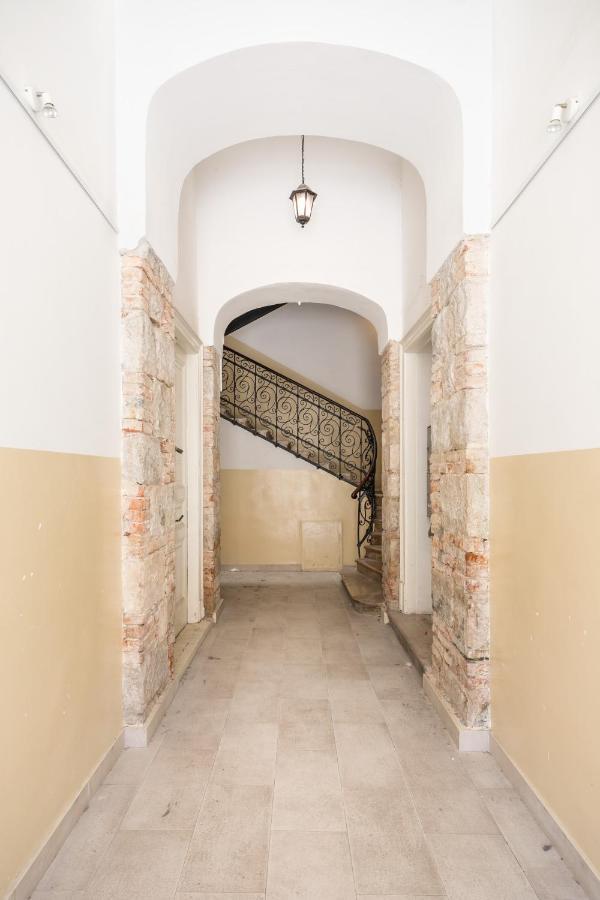 Maniva Old Town Luxury Rooms - Prime Spot By Riva Promenade Split Kültér fotó