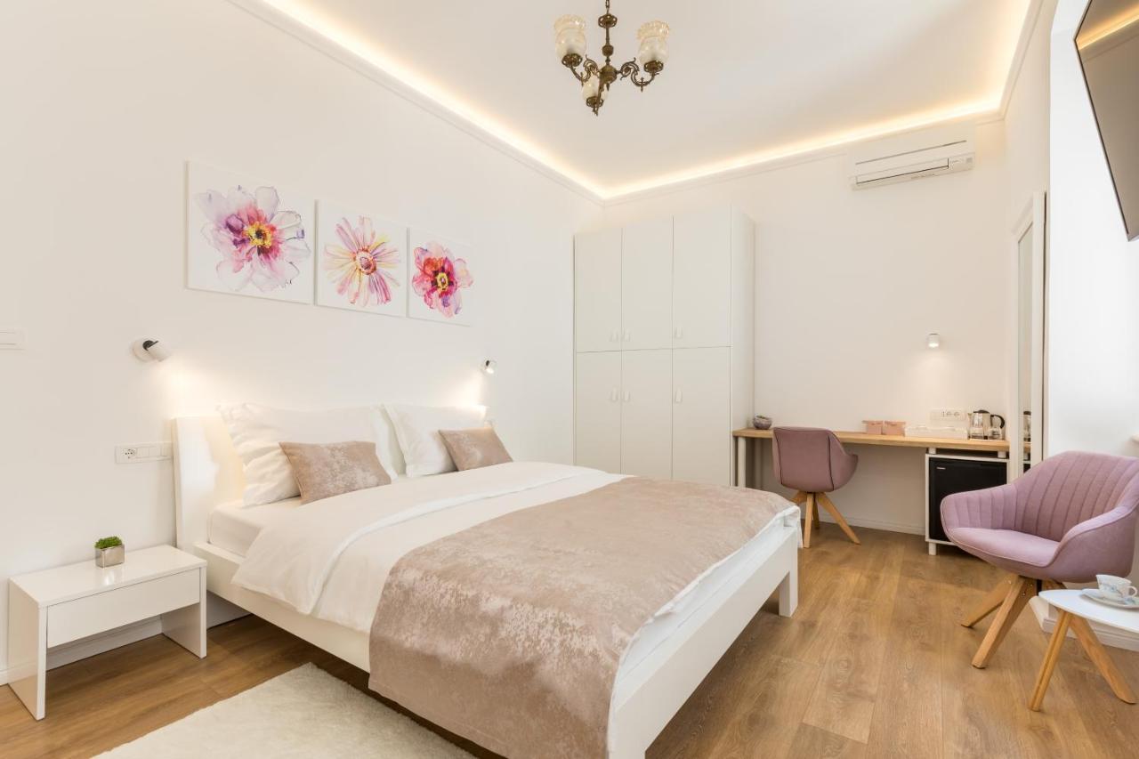 Maniva Old Town Luxury Rooms - Prime Spot By Riva Promenade Split Kültér fotó